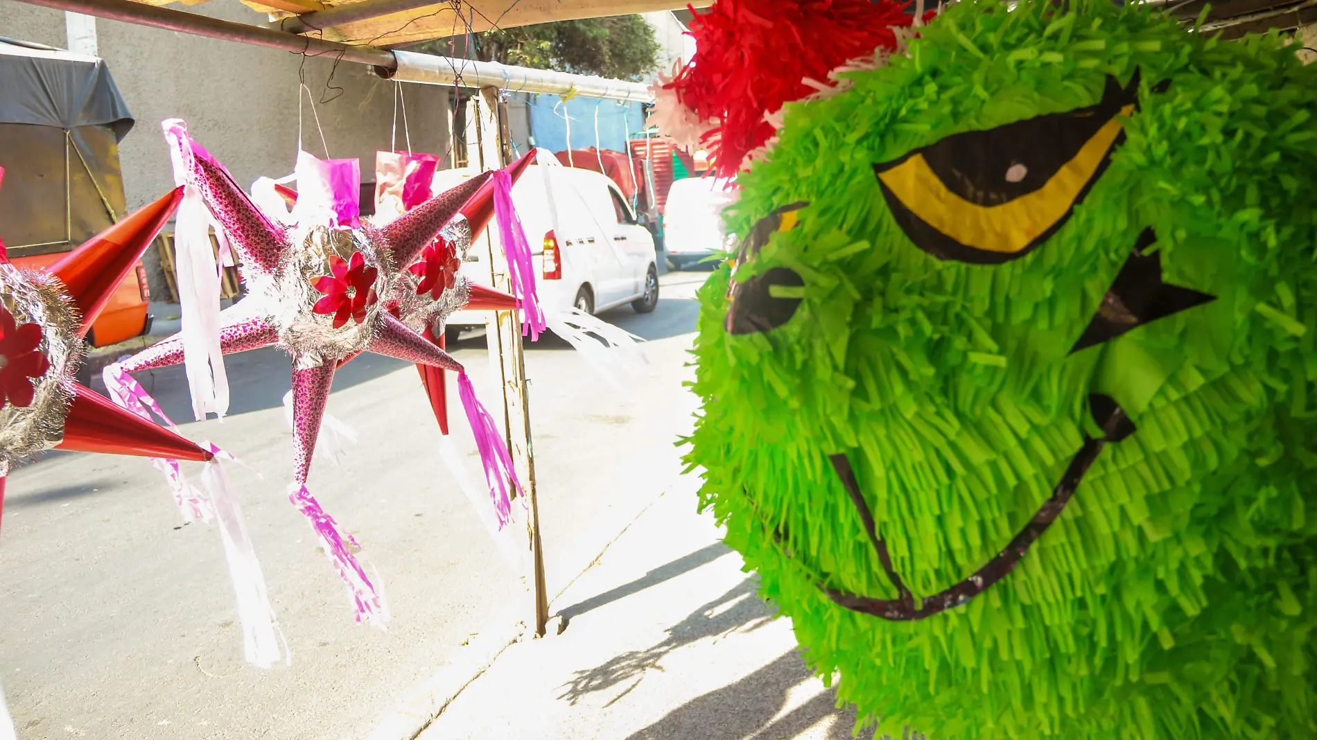 1010976_Piñatas tradicionales en CDMX (7)_impreso